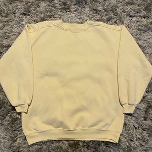 YELLOW CREWNECK